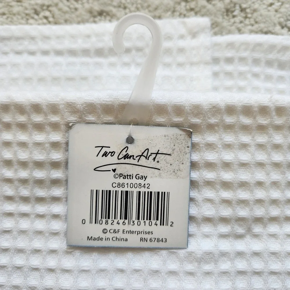 Dogs on Sled Waffle Weave Kitchen Towel White Cotton Christmas Holiday NWT‎